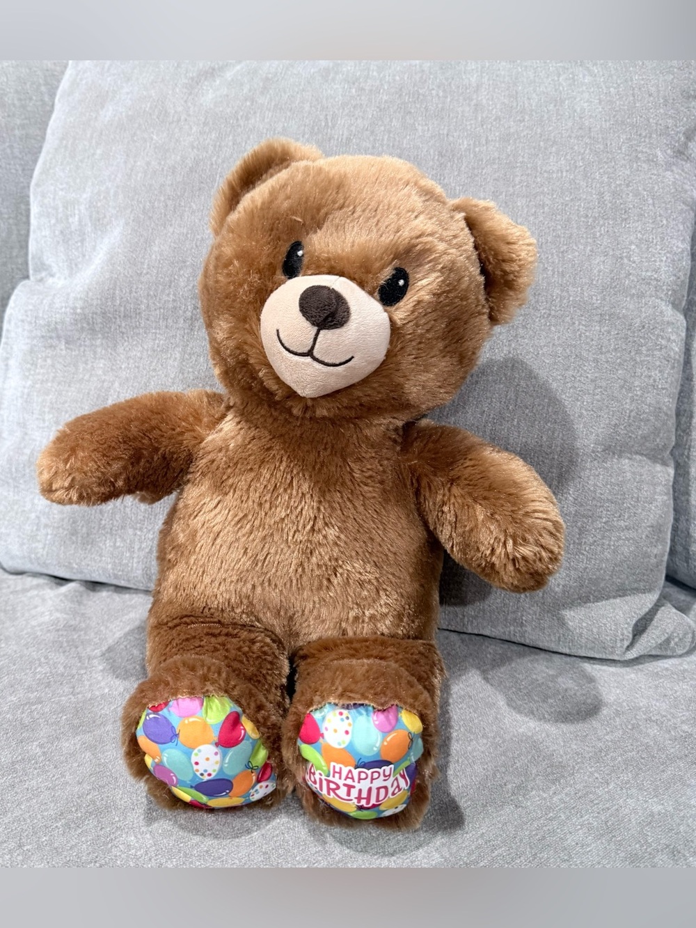 Build-A-Bear Happy Birthday Brown Teddy Bear Plush Balloon Feet 15-16"